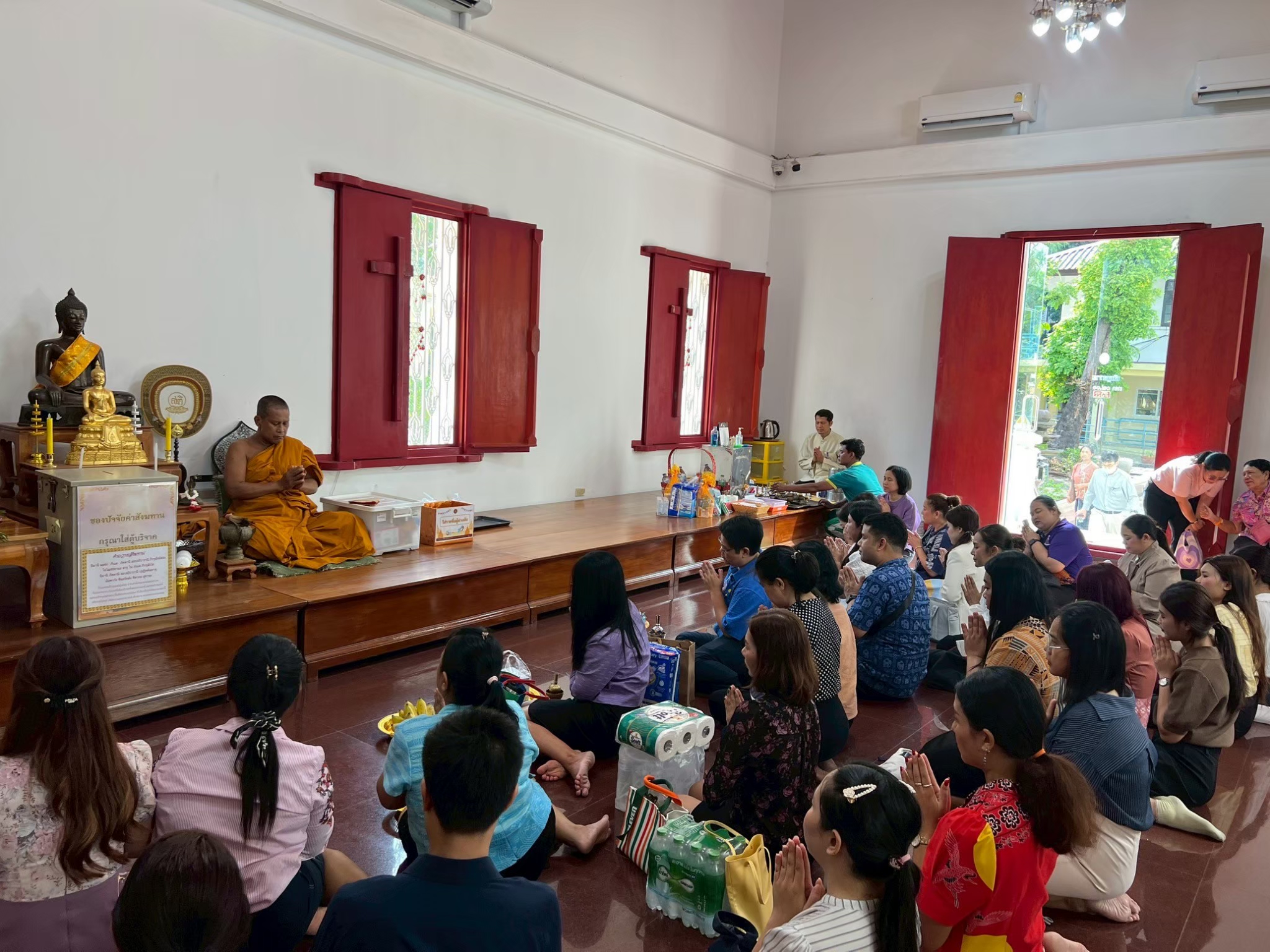 LINE ALBUM 25680425 ทำบุญ รพ.สงฆ์ ผช.ปอว. 250708 2