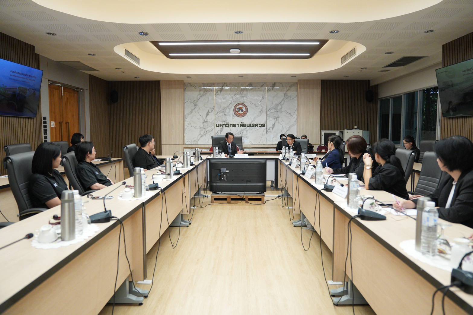 2 2