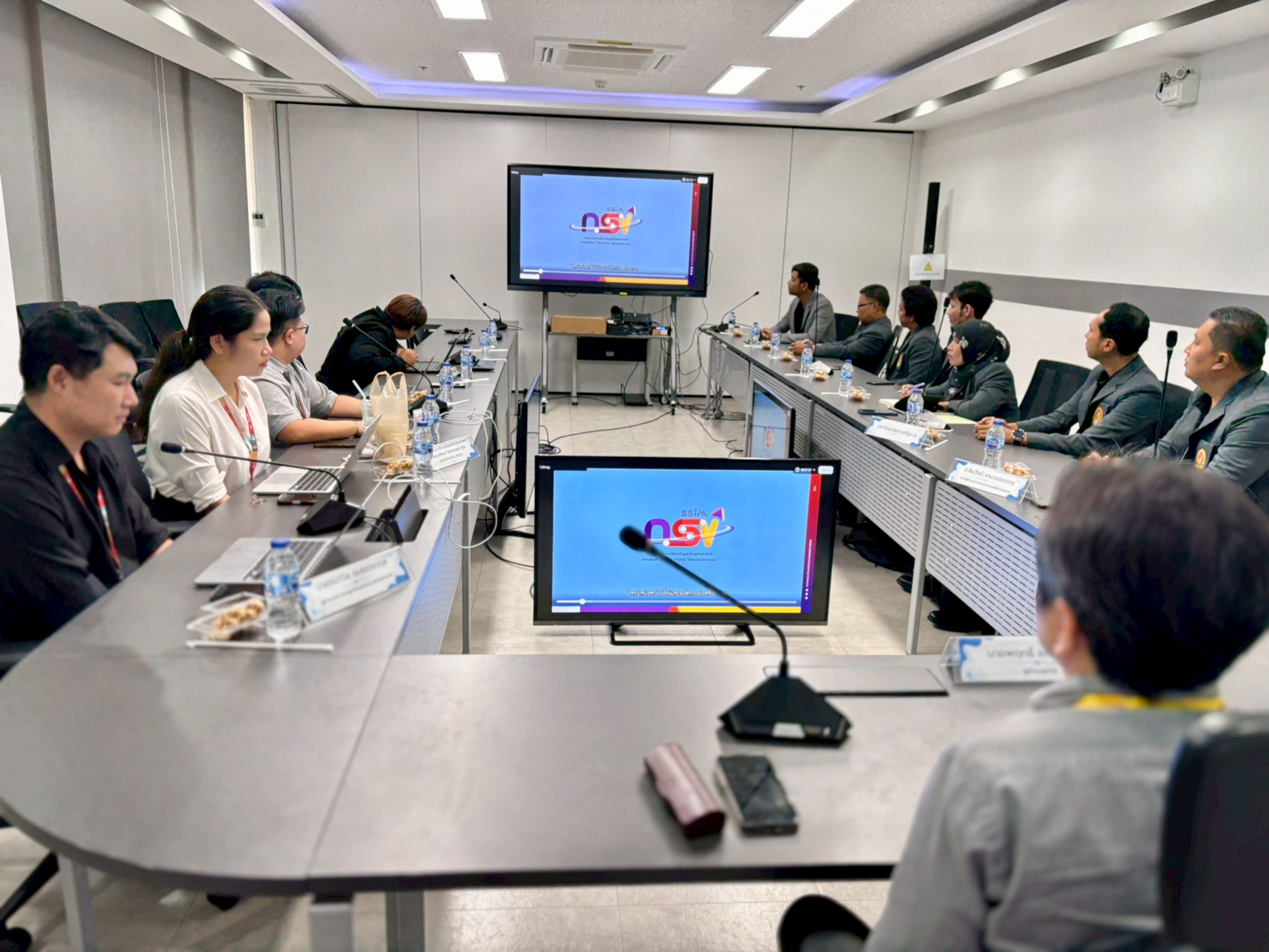 02 ศึกษาดูงานระบบ ERP มหาวิทยาลัยราชภัฏยะล 260618 43